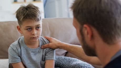 Stress, Druck, Selbstschutz - Die bittere Wahrheit über Kinderlügen
