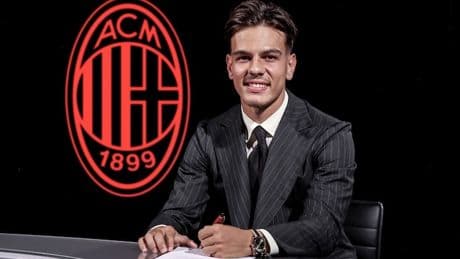 Jashari al Milan, &egrave; ufficiale: cifre, durata contratto e numero che indosser&agrave;