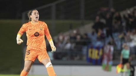 Cata Coll, candidata al Trofeo Yashin Femenino