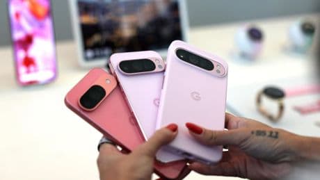 Android Circuit: Galaxy S26 Ultra Leaks, Pixel Watch 4 Pricing, Honor Magic V5 Breaks Records