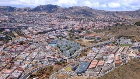 Detenido un hombre tras matar a cuchilladas a su madre en su casa en La Laguna
