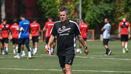 Gençlerbirliği teknik direktörü Hüseyin Eroğlu, taraftarlardan sabır bekliyor