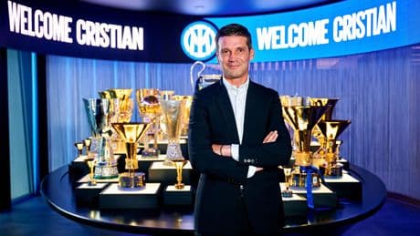 İmzalar atıldı! Inter'de Cristian Chivu dönemi resmen başladı
