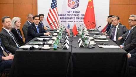 İlk yüz yüze temas! ABD'li Bakan Rubio ile Çinli mevkidaşı Wang Yi bir araya geldi