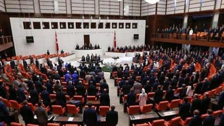 AK Parti'li komisyon üyeleri Meclis'te bir araya geldi