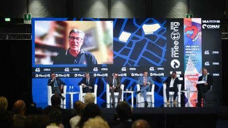 Giorgetti pizzica le banche. "Hanno goduto di benefici, ora sostegni alle famiglie"