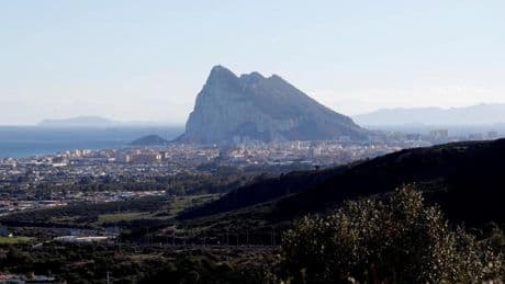 España y el Reino Unido intensifican las negociaciones sobre Gibraltar