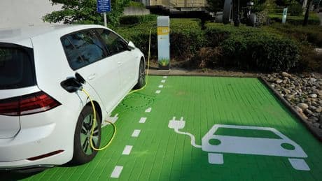 450 Unternehmen sind Mitglied - Bundesverband eMobilität ist insolvent