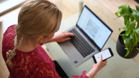 Falsche Börsenprofis: Banken warnen vor Messenger-Betrug