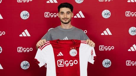 Raúl Moro potentiële publiekslieveling bij Ajax: ’Ik had nul twijfels’