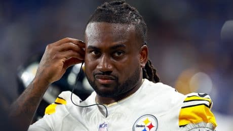 ‘Washed up’ veteran Cordarrelle Patterson announces Steelers cut him on day off