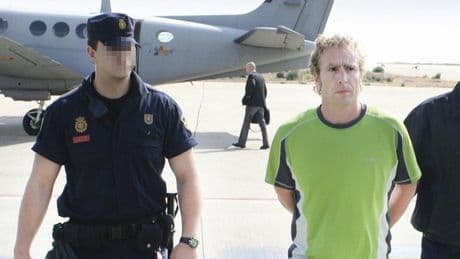 Covite denuncia un tercer grado «fraudulento» a un etarra que mató a dos ertzainas con una escopeta de caza