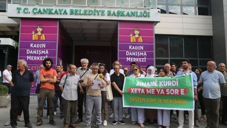 Kürtçe müzik dinleyen aileye saldırı Türkiye genelinde protesto edildi