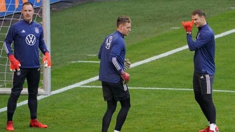 Fußball-Torhüter: Matthäus für Neuer-Rückkehr in Nationalmannschaft