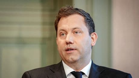 Liveblog Bundespolitik: Klingbeil will Einkommensteuersenkung ermöglichen