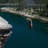 Sports extrêmes : le cliff jumping, une discipline qui cartonne sur les réseaux sociaux mais dont les risques sont souvent sous-estimés
