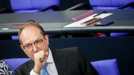 1000 Euro für Afghanen: Nach Abschiebung offenbart sich ein heikler Widerspruch