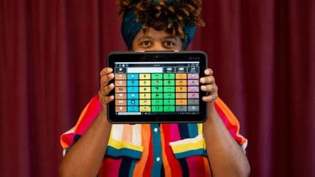 Handicap : comment la communication alternative et améliorée redonne une voix à ceux qui en sont privés