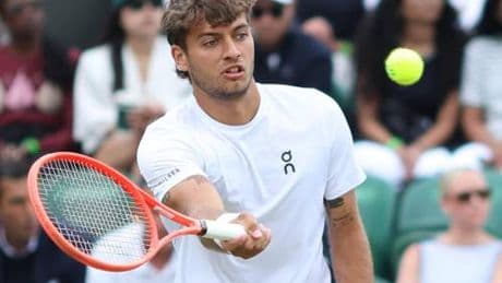 Chi è Flavio Cobolli, il tennista che si allena con Sinner a Wimbledon