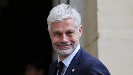 Laurent Wauquiez a signé la pétition pour un référendum sur l’immigration lancée par Philippe de Villiers