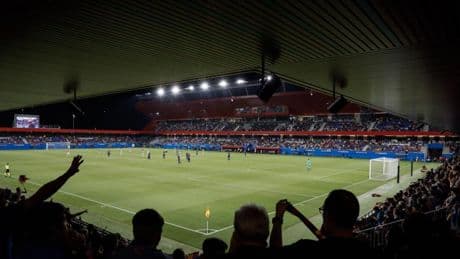LaLiga aún no valida el Johan Cruyff para el Barça-Valencia