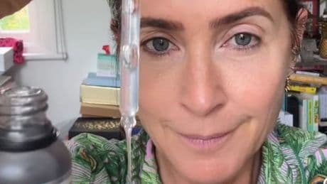 Lisa Snowdon praises 'wrinkle-fighting' serum that gives immediate glow and hydration