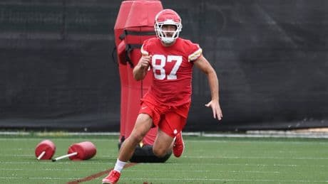 Chiefs Pro Bowler Travis Kelce Addresses Weight-Loss Rumors