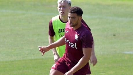 <p>Adams apre al Toro pesante: &quot;Zapata con me trequartista? S&igrave;, lo posso fare&quot;</p>