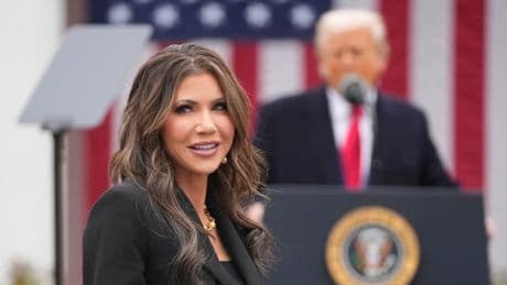 Trotz Secret-Service-Bewachung - Trumps Sicherheits-Ministerin bestohlen!