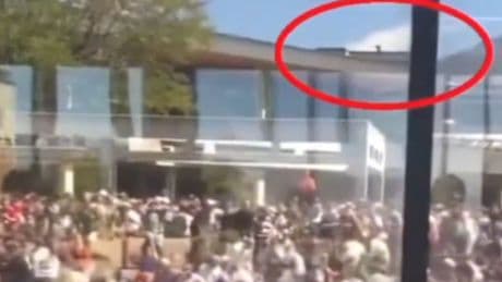 Vídeo | Graban al francotirador que mató a Kirk desde un tejado