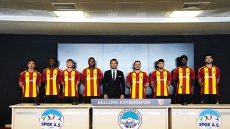 Kayserispor, yeni transferlerini tanıttı