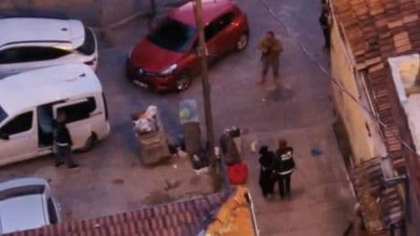 Zehir tacirlerine yapılan baskında 34 şüpheli tutuklandı