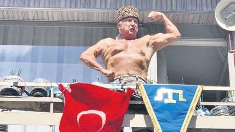 MEVLÜT TEZEL / Kaslı Şener mi göbekli Celal mi?