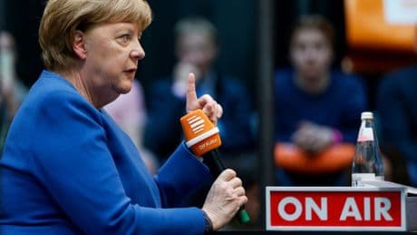 Merkel wünscht Merz "viel Fortune" als Bundeskanzler