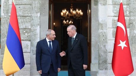 Rencontre turco-arménienne à Istanbul : une étape « historique » vers la paix dans la région