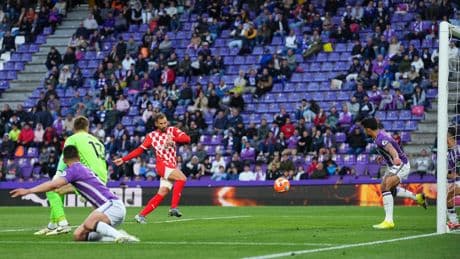 Stuani pone a salvo al Girona