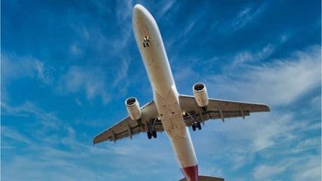 Nach Absturz in Indien: Muss ich jetzt Angst vorm Fliegen haben?