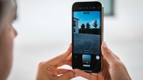 La cámara del iPhone me tenía hasta las narices. Hasta que llegó el padre del Google Pixel a arreglarla
