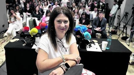 Aldama revienta la comparecencia deLeire Díez y amenaza a Sánchez y Cerdán