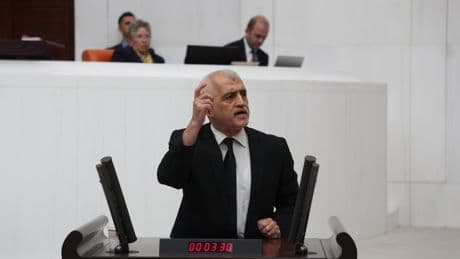 Gergerlioğlu'ndan sağlık yasa teklifine tepki: “Hizmet değil rant anlayışı dayatılıyor”