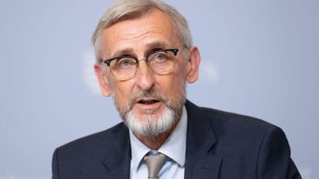 AfD: Nach AfD-Einstufung: Minister lehnt Gesinnungsprüfung ab