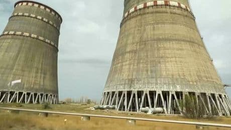 Ucraina, la Russia ?si prende? Zaporizhzhia: 90 km di cavi per collegarla alla sua rete