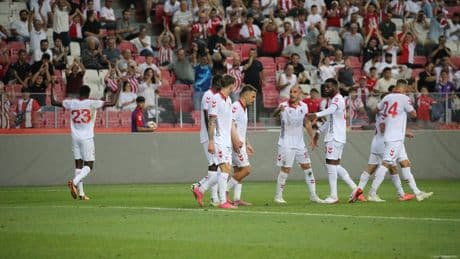 Samsunspor, Dunkerque'yi mağlup etti!