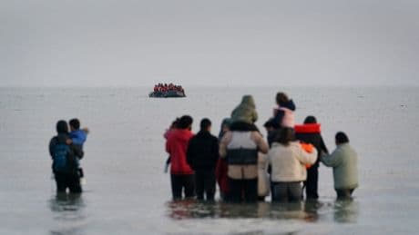 Naufrage meurtrier dans la Manche : dix hommes sont jugés pour un rôle présumé de passeurs