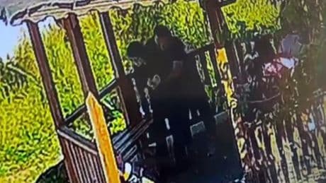 Heimlich manevrası yine hayat kurtardı! Şırnak'ta beden eğitimi öğretmeni öğrencisini kurtardı