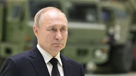 Russia building nuclear-tipped missiles 'straight out of the Cold War'