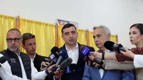 Élections en Roumanie : « Il y a une crise de confiance chez les électeurs »