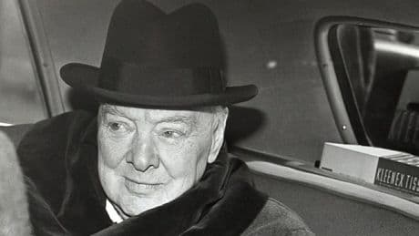 Churchill’in bekar evi satışta: Tarihi konut 3,75 milyon sterline alıcı bekliyor