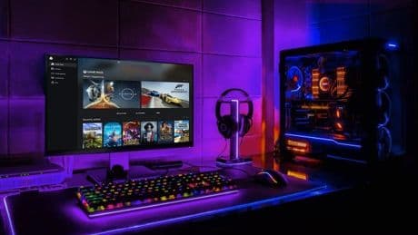Brit gamer watches friend 1000miles away killed by ‘complete stranger’ on livestream