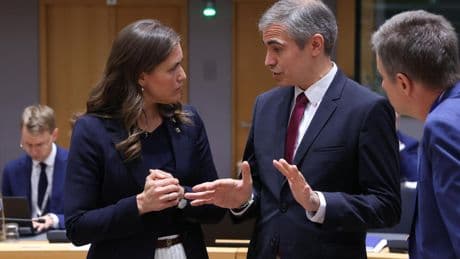 La UE rechaza por séptima vez la petición de Sánchez de hacer oficial el catalán como había prometido a Puigdemont